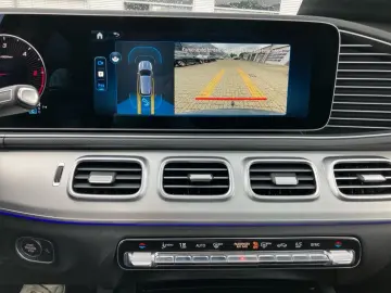 MERCEDES-BENZ GLE 300 d 4M AHK Pano MultiLED Kamera CarPlay