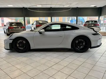 PORSCHE 992.2 GT3 Touring Paket 1.Hand   Lift   Bose