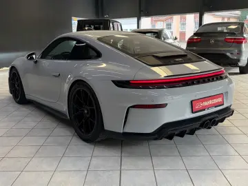 PORSCHE 992.2 GT3 Touring Paket 1.Hand   Lift   Bose