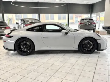 PORSCHE 992.2 GT3 Touring Paket 1.Hand   Lift   Bose