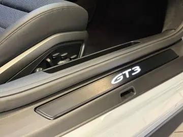 PORSCHE 992.2 GT3 Touring Paket 1.Hand   Lift   Bose