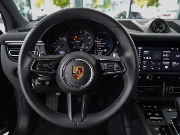 PORSCHE Macan PDK LUFTFEDERUNG PDLS  14-WEGE 20 LM 1-HD