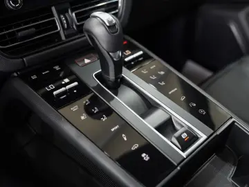 PORSCHE Macan PDK LUFTFEDERUNG PDLS  14-WEGE 20 LM 1-HD