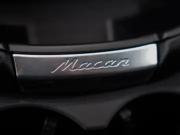 PORSCHE Macan PDK LUFTFEDERUNG PDLS  14-WEGE 20 LM 1-HD
