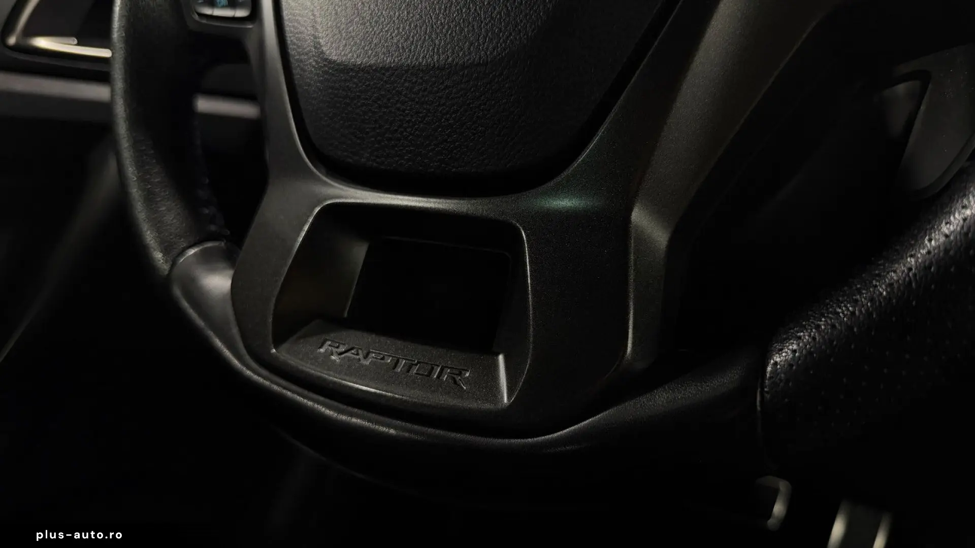 FORD 2.0 TDCi Raptor DoKa 4x4 Perf FOXPro AHK Keyless
