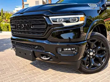 DODGE LIMITED CLEANCARFAX PANO LUFT NAVI RAMBOX HEADUP