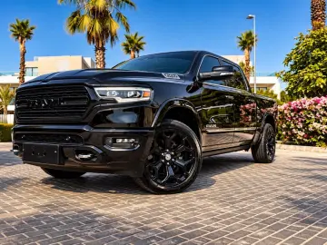 DODGE LIMITED CLEANCARFAX PANO LUFT NAVI RAMBOX HEADUP