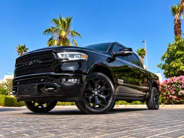 DODGE LIMITED CLEANCARFAX PANO LUFT NAVI RAMBOX HEADUP