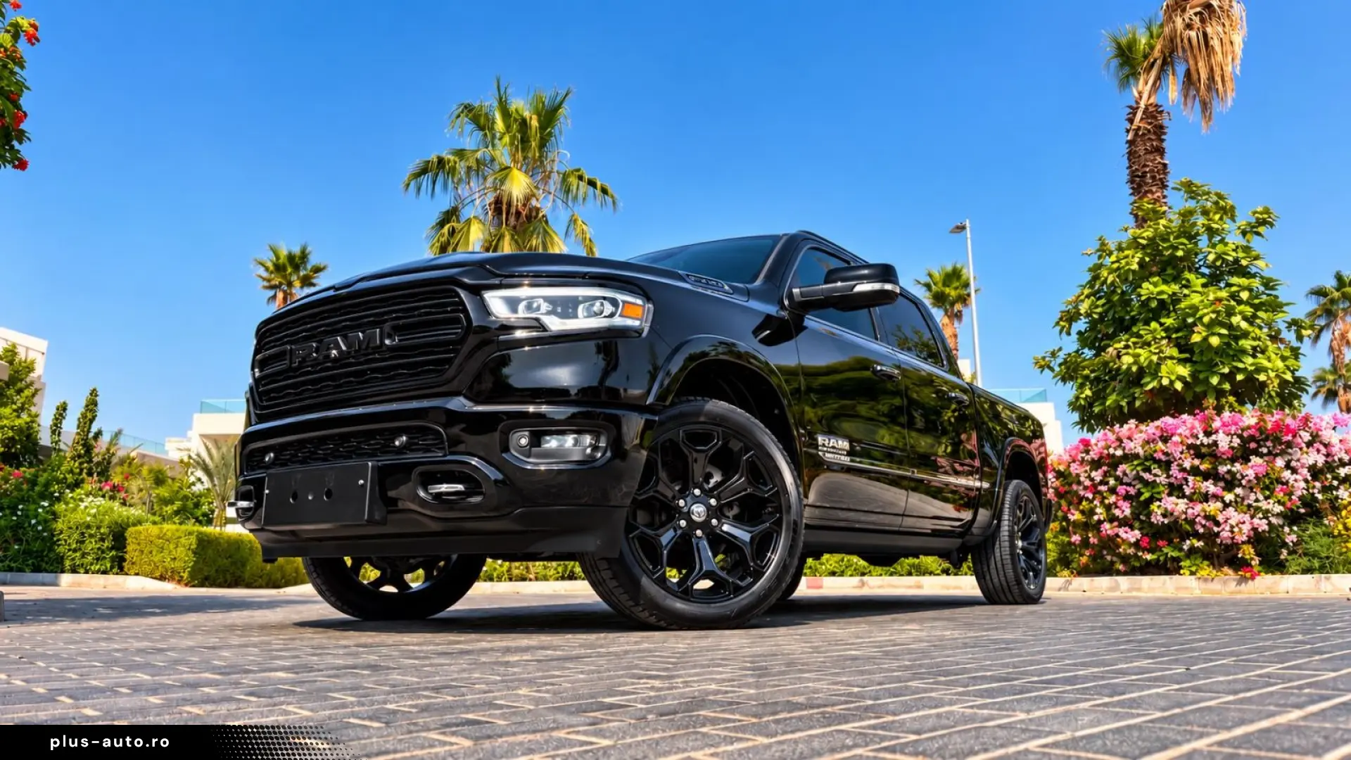 DODGE LIMITED CLEANCARFAX PANO LUFT NAVI RAMBOX HEADUP