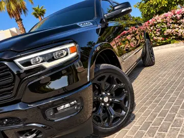 DODGE LIMITED CLEANCARFAX PANO LUFT NAVI RAMBOX HEADUP
