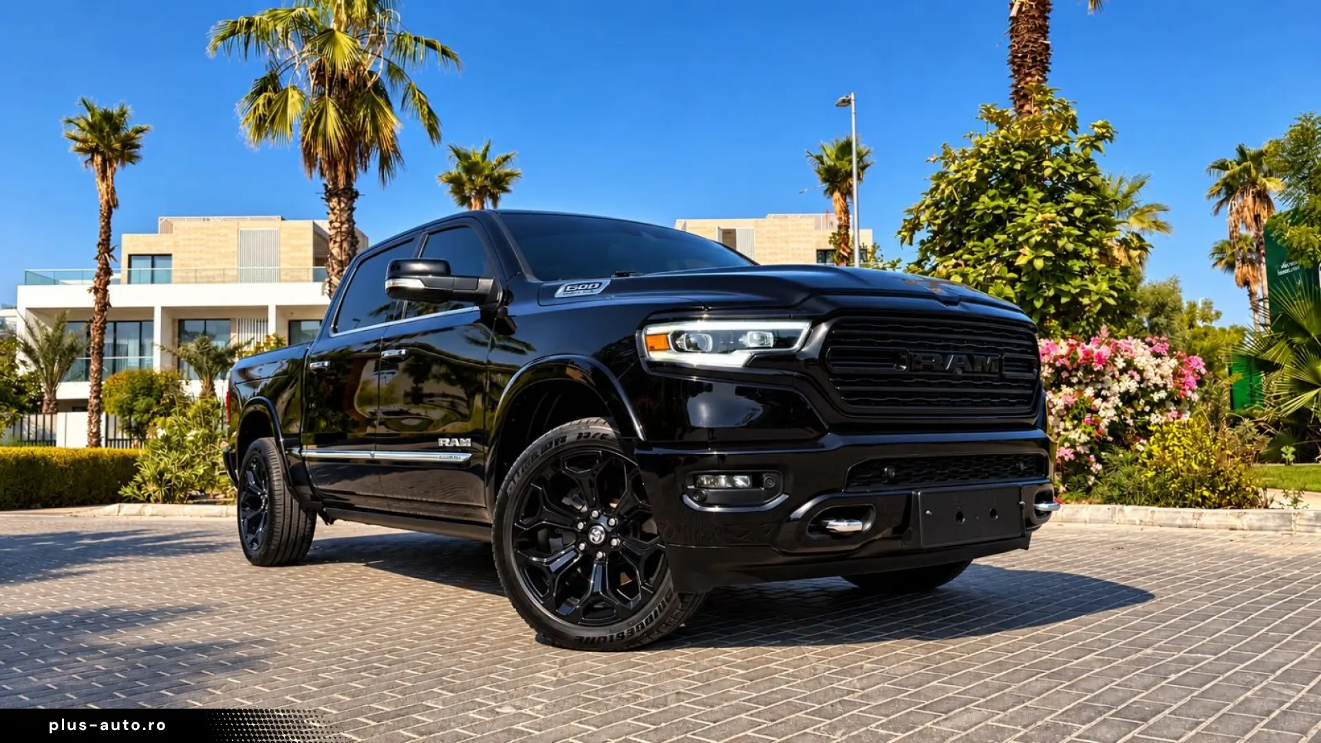 DODGE LIMITED CLEANCARFAX PANO LUFT NAVI RAMBOX HEADUP