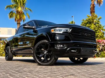 DODGE LIMITED CLEANCARFAX PANO LUFT NAVI RAMBOX HEADUP