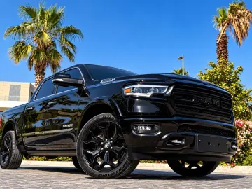 DODGE LIMITED CLEANCARFAX PANO LUFT NAVI RAMBOX HEADUP