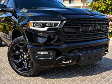 DODGE LIMITED CLEANCARFAX PANO LUFT NAVI RAMBOX HEADUP