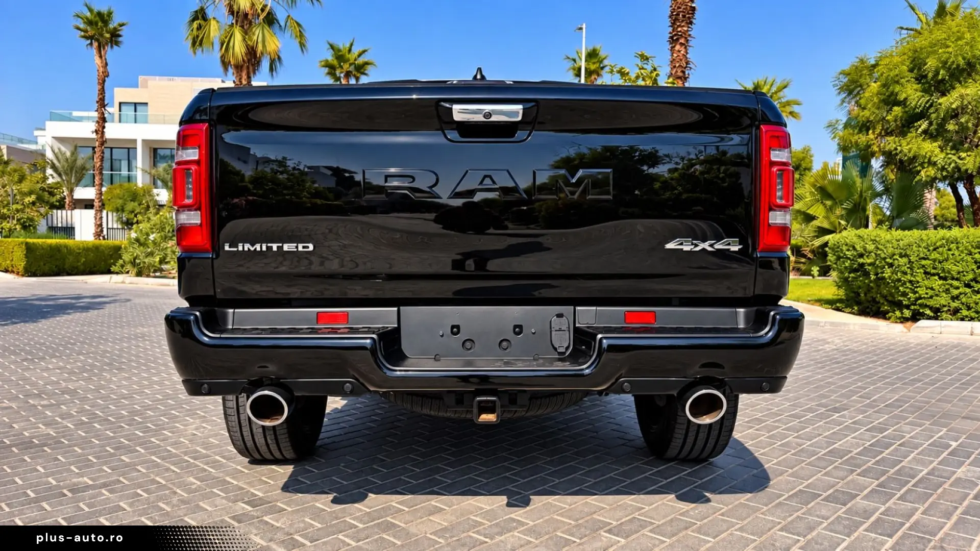 DODGE LIMITED CLEANCARFAX PANO LUFT NAVI RAMBOX HEADUP