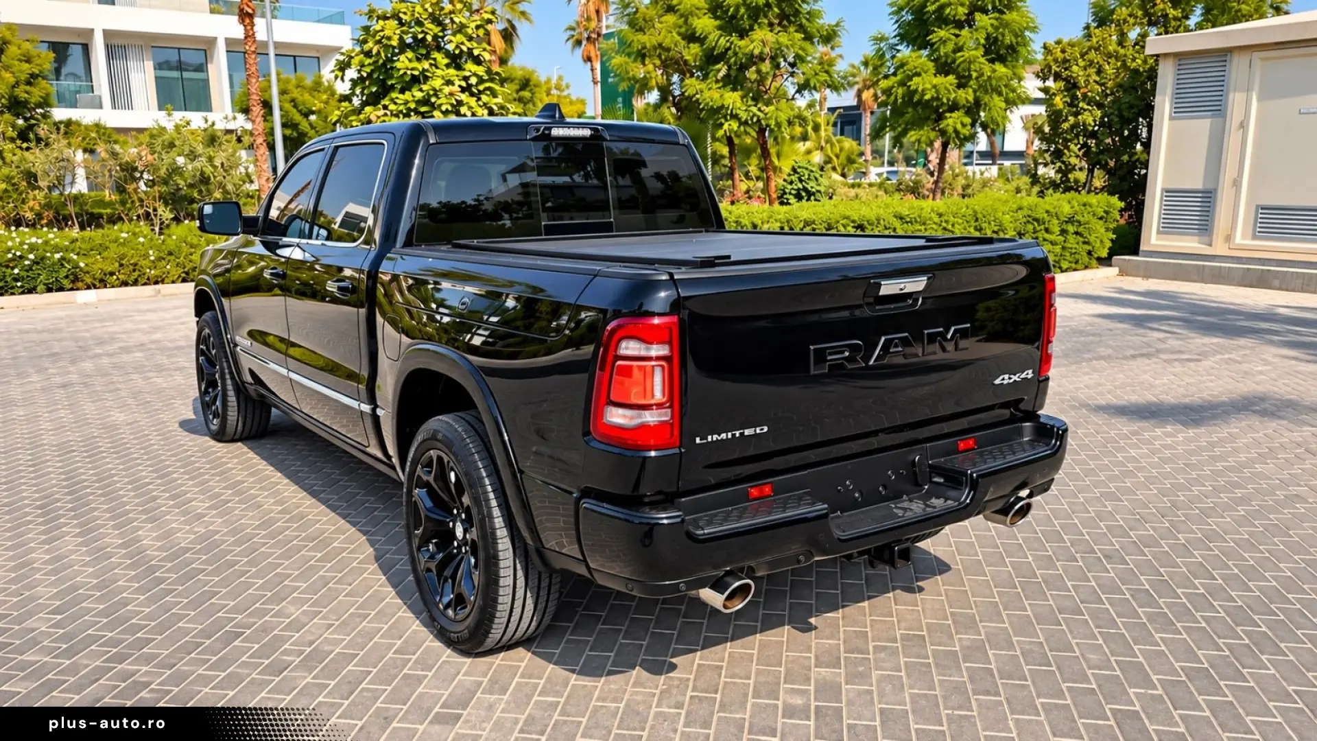 DODGE LIMITED CLEANCARFAX PANO LUFT NAVI RAMBOX HEADUP