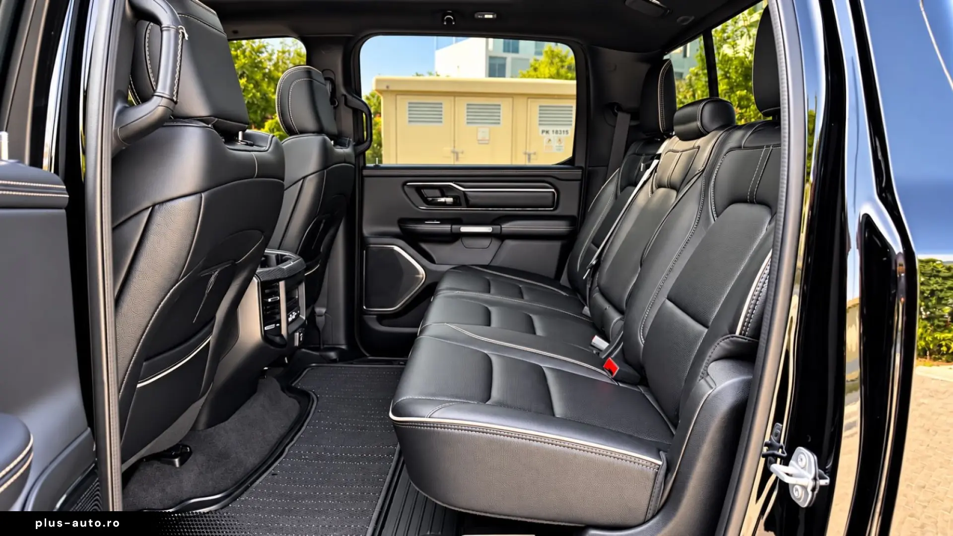 DODGE LIMITED CLEANCARFAX PANO LUFT NAVI RAMBOX HEADUP