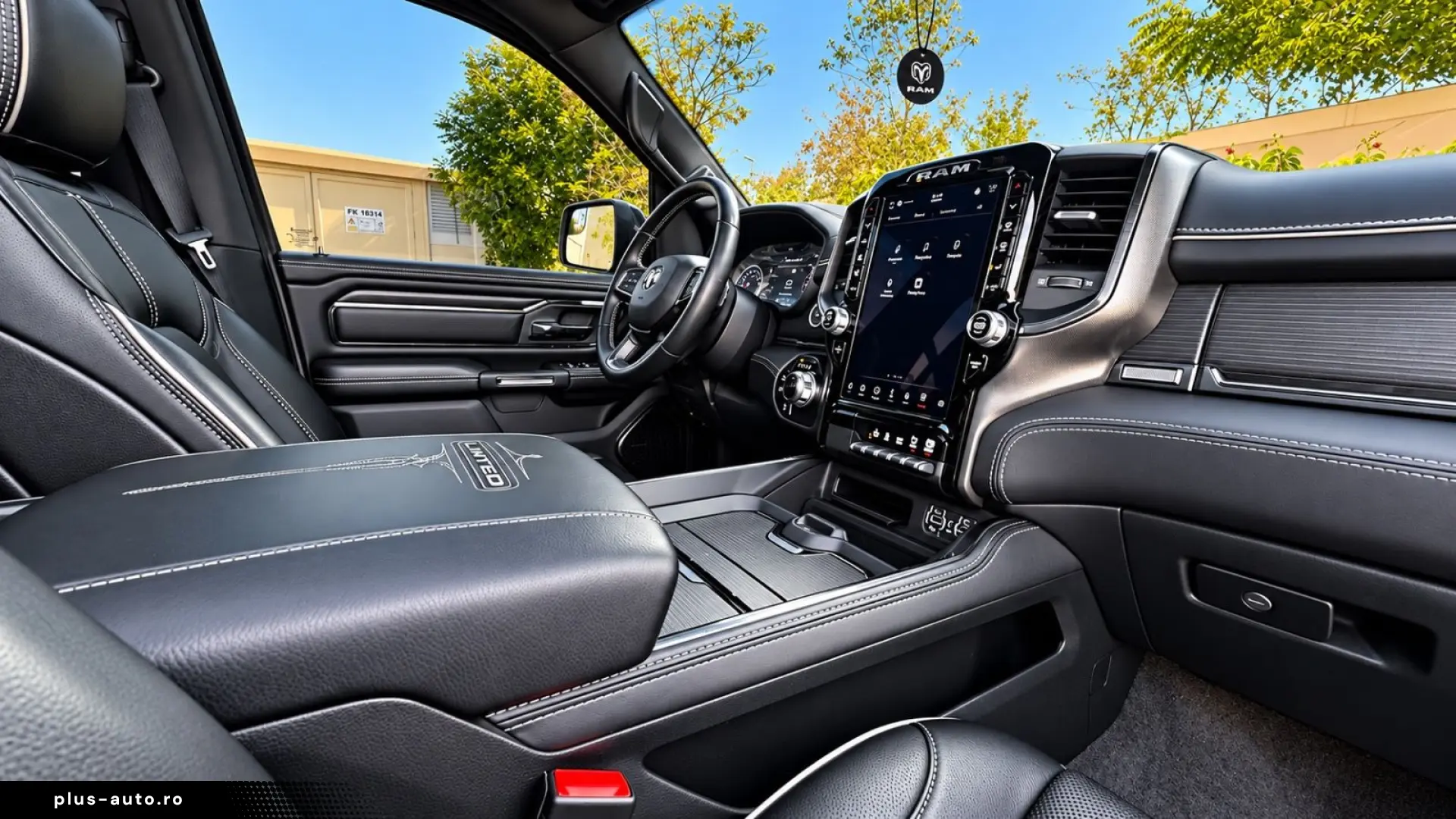 DODGE LIMITED CLEANCARFAX PANO LUFT NAVI RAMBOX HEADUP