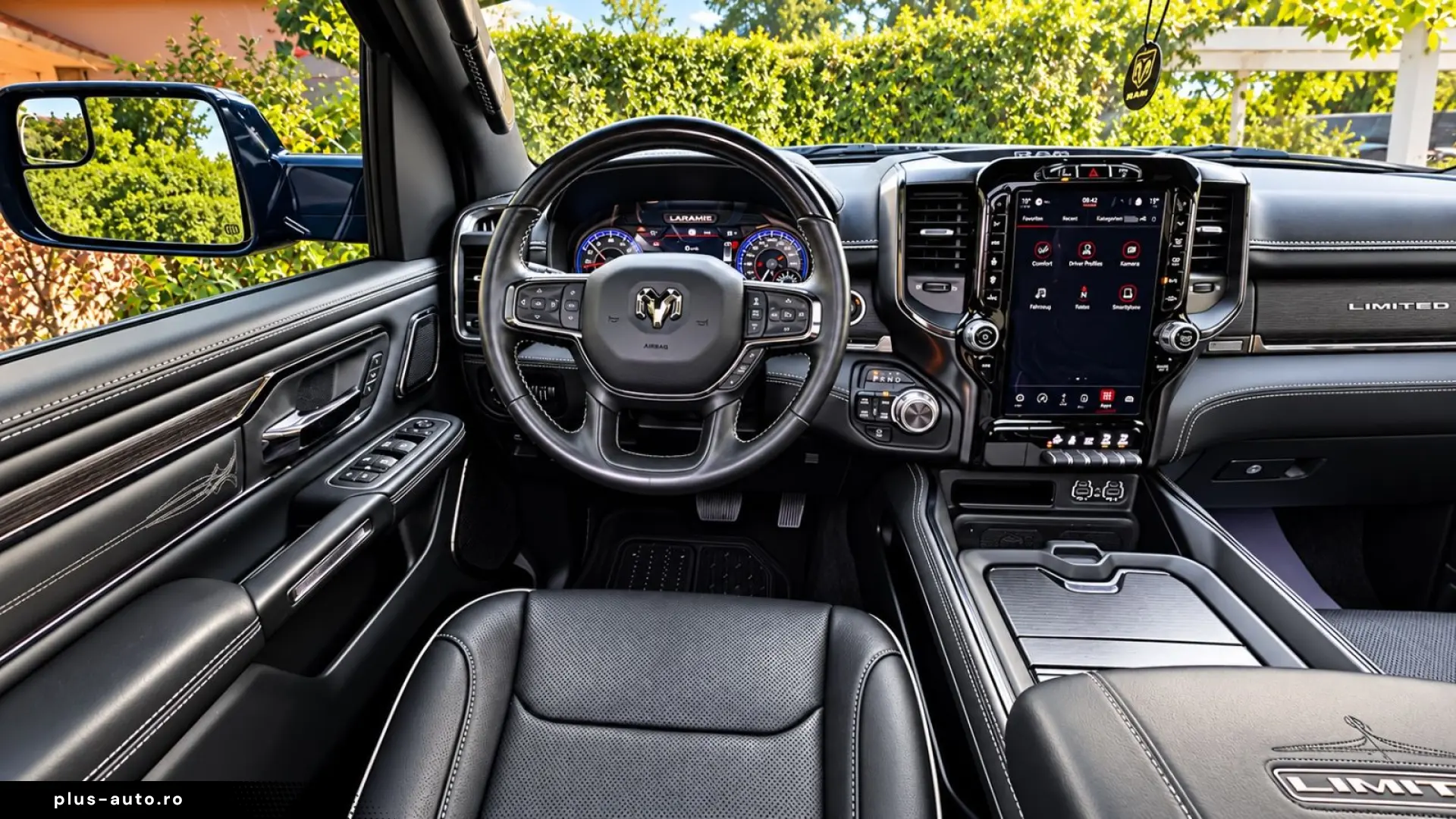 DODGE LIMITED CLEANCARFAX PANO LUFT NAVI RAMBOX HEADUP