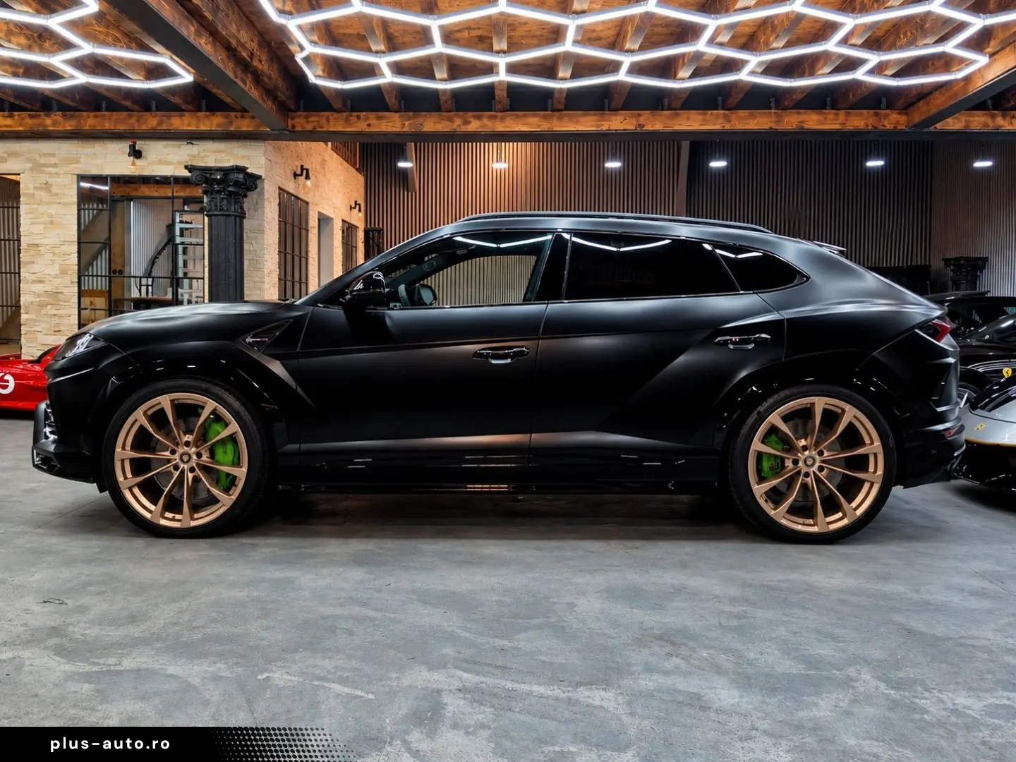 LAMBORGHINI Urus 4.0 V8 Panorama B&O Anima Massagesitze 23
