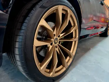 LAMBORGHINI Urus 4.0 V8 Panorama B&O Anima Massagesitze 23
