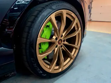 LAMBORGHINI Urus 4.0 V8 Panorama B&O Anima Massagesitze 23