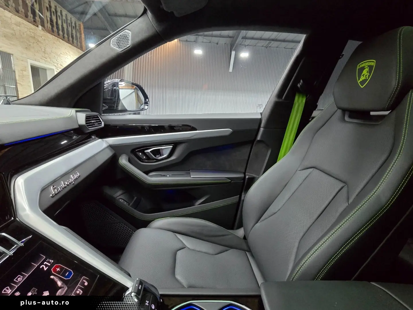 LAMBORGHINI Urus 4.0 V8 Panorama B&O Anima Massagesitze 23