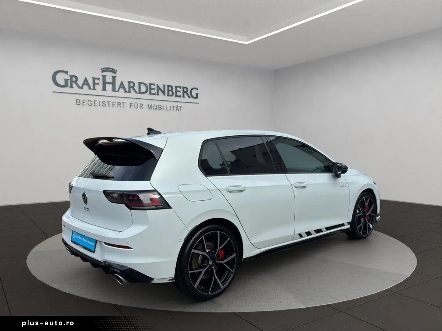 VW Golf VIII GTI DSG Clubsport Matrix Pano ACC DCC