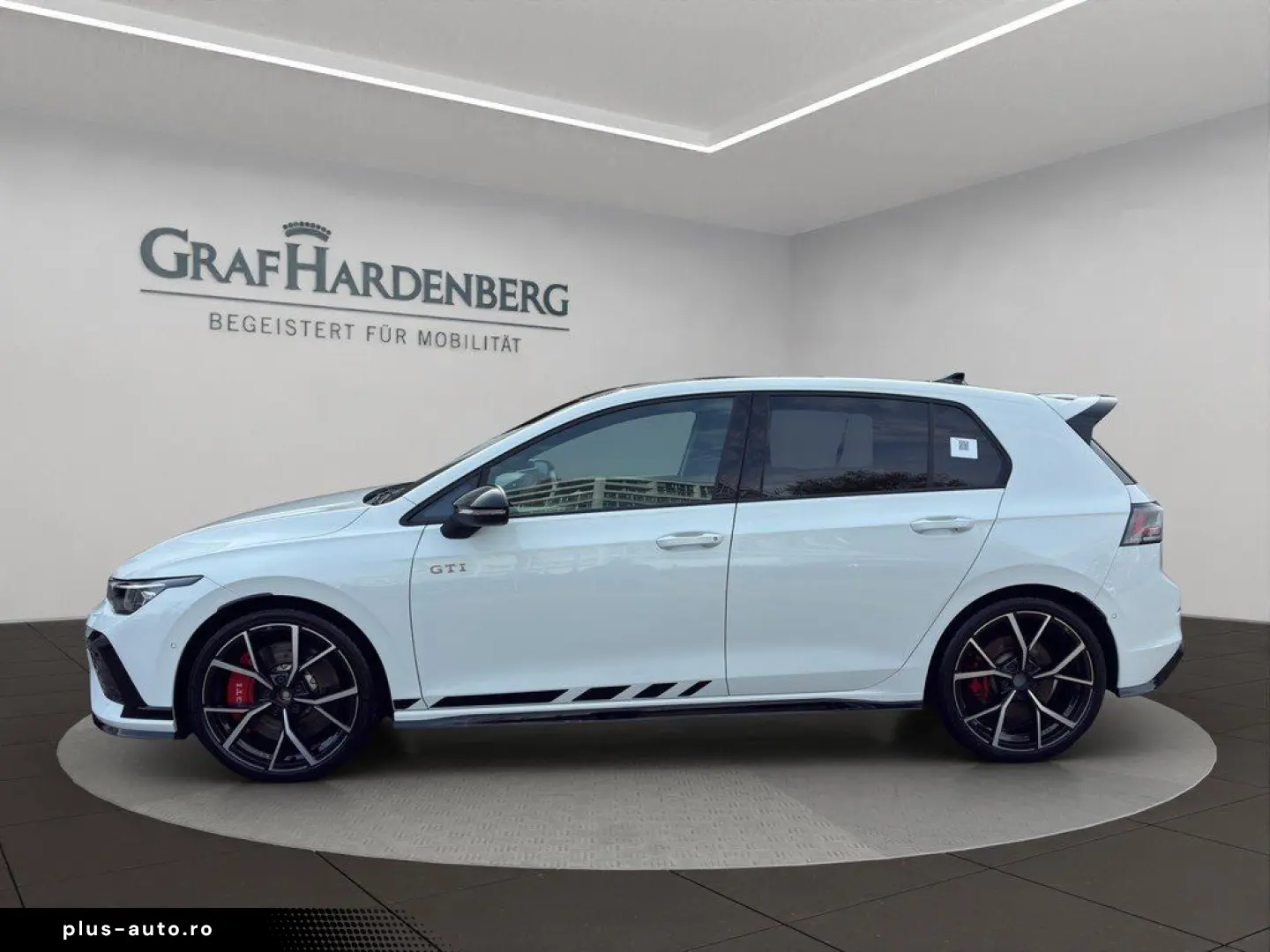 VW Golf VIII GTI DSG Clubsport Matrix Pano ACC DCC