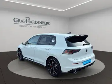 VW Golf VIII GTI DSG Clubsport Matrix Pano ACC DCC