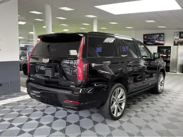 Cadillac Escalade Sport Platinum MY2026 360  • HUD • MASSAGE