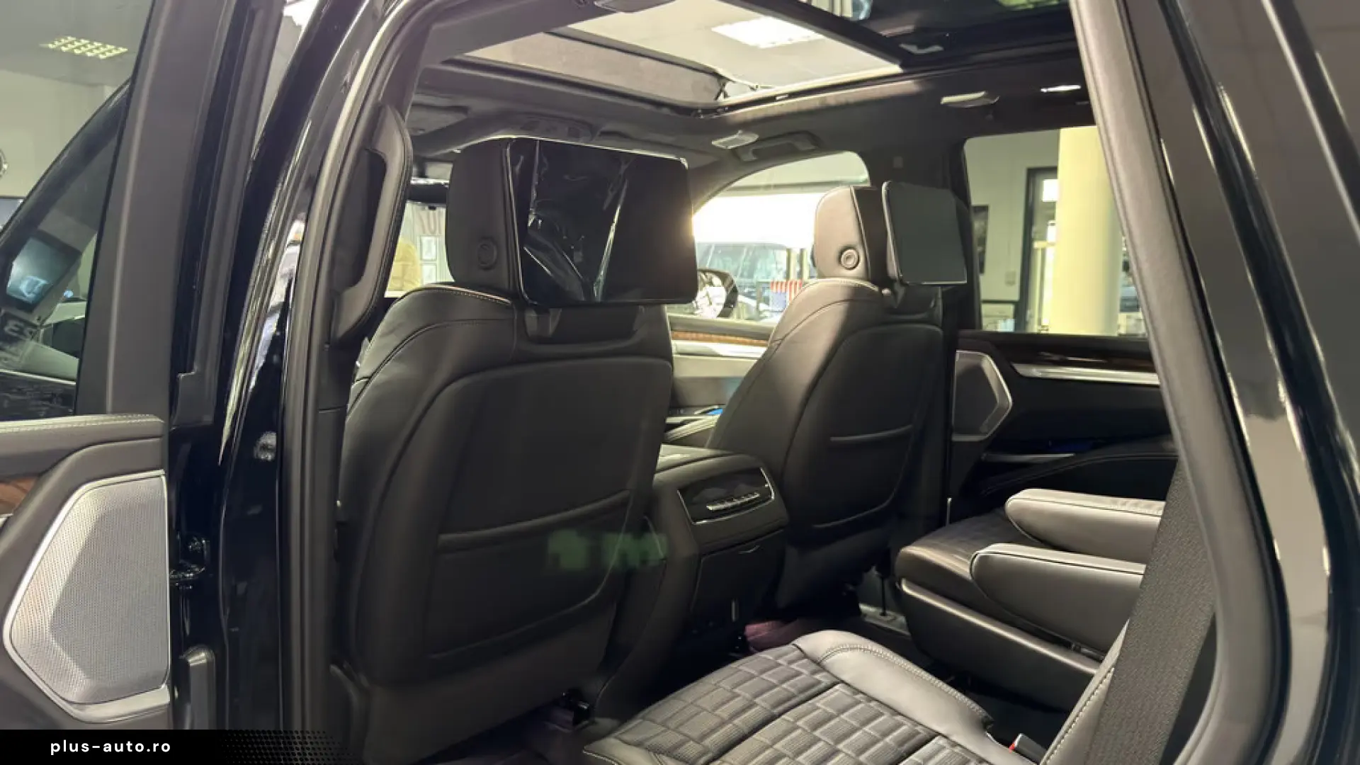 Cadillac Escalade Sport Platinum MY2026 360  • HUD • MASSAGE