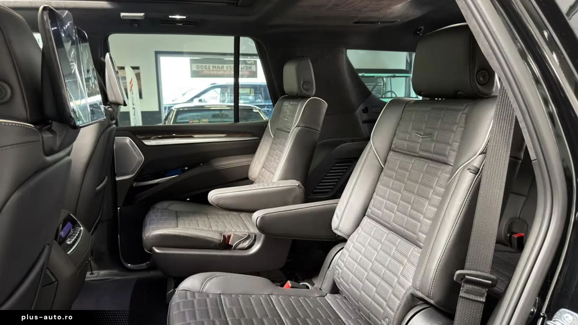Cadillac Escalade Sport Platinum MY2026 360  • HUD • MASSAGE