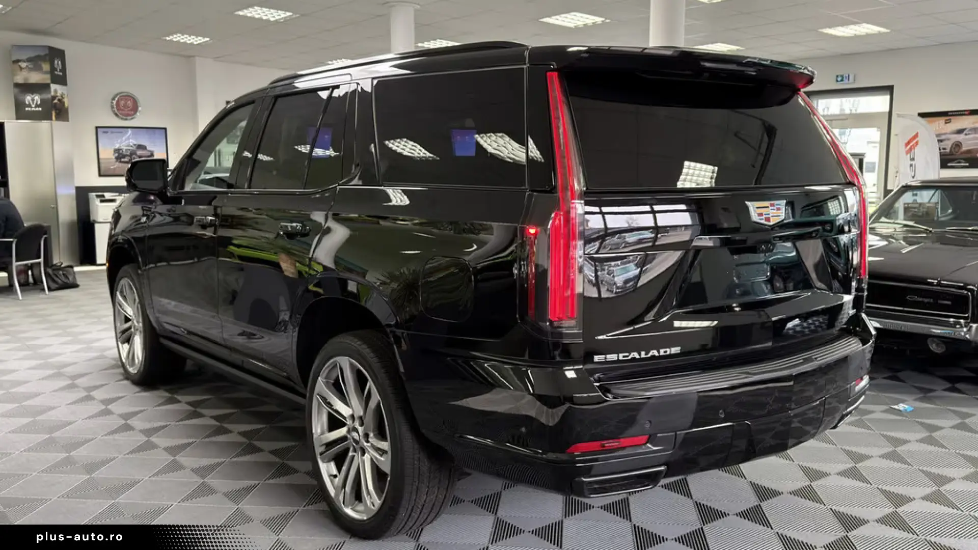 Cadillac Escalade Sport Platinum MY2026 360  • HUD • MASSAGE