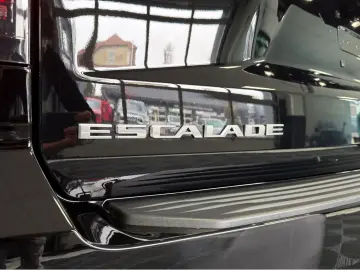 Cadillac Escalade Sport Platinum MY2026 360  • HUD • MASSAGE