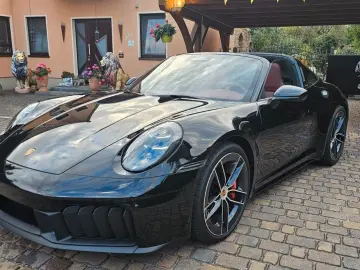 Porsche 911 Targa 4 GTS T-Hybrid SPORT CHRONO • PASM • BOSE