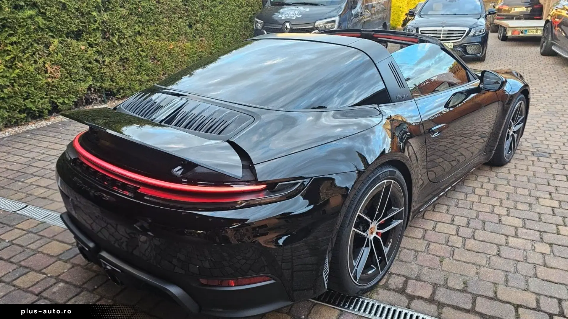 Porsche 911 Targa 4 GTS T-Hybrid SPORT CHRONO • PASM • BOSE