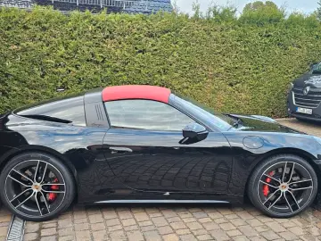 Porsche 911 Targa 4 GTS T-Hybrid SPORT CHRONO • PASM • BOSE