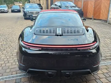 Porsche 911 Targa 4 GTS T-Hybrid SPORT CHRONO • PASM • BOSE