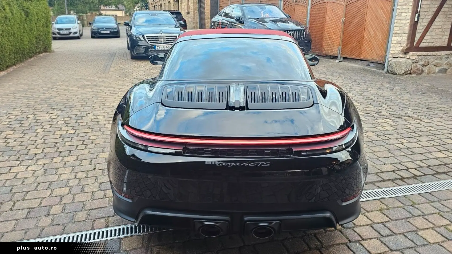 Porsche 911 Targa 4 GTS T-Hybrid SPORT CHRONO • PASM • BOSE
