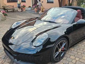 Porsche 911 Targa 4 GTS T-Hybrid SPORT CHRONO • PASM • BOSE