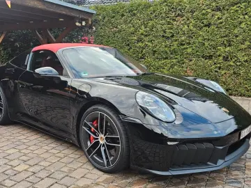 Porsche 911 Targa 4 GTS T-Hybrid SPORT CHRONO • PASM • BOSE