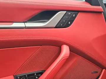 Porsche 911 Targa 4 GTS T-Hybrid SPORT CHRONO • PASM • BOSE