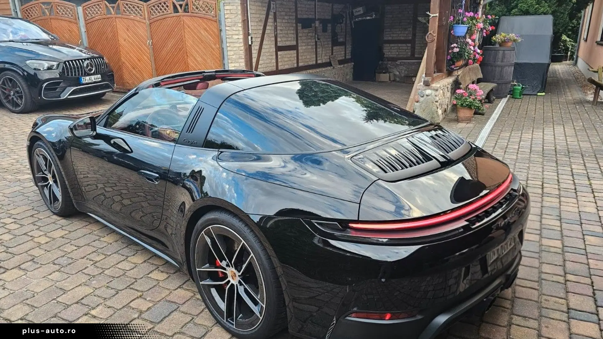 Porsche 911 Targa 4 GTS T-Hybrid SPORT CHRONO • PASM • BOSE