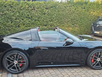 Porsche 911 Targa 4 GTS T-Hybrid SPORT CHRONO • PASM • BOSE