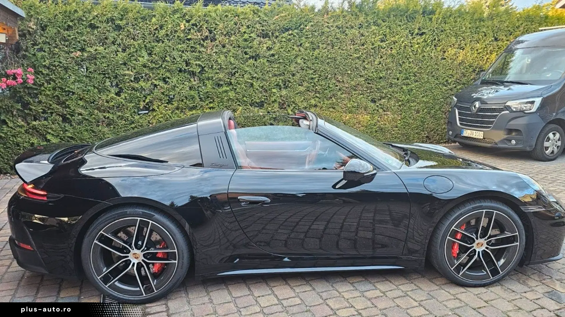 Porsche 911 Targa 4 GTS T-Hybrid SPORT CHRONO • PASM • BOSE