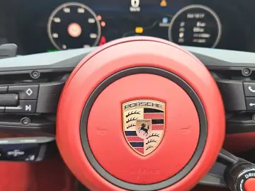 Porsche 911 Targa 4 GTS T-Hybrid SPORT CHRONO • PASM • BOSE
