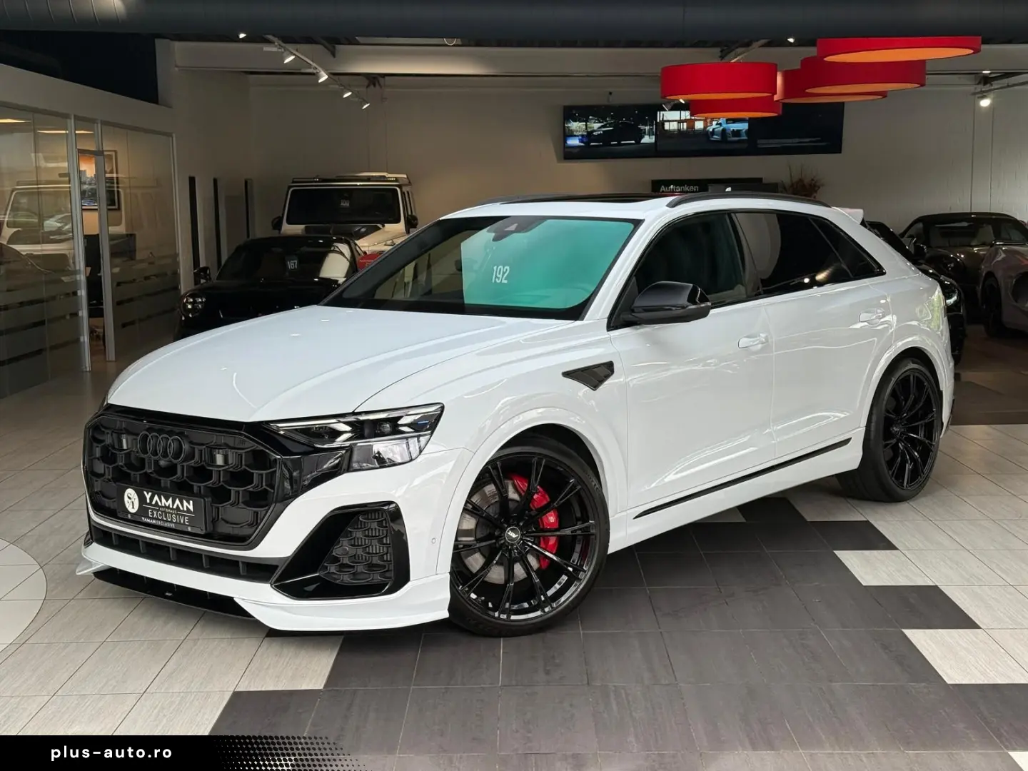 AUDI Q8 în leasing operațional MOOV