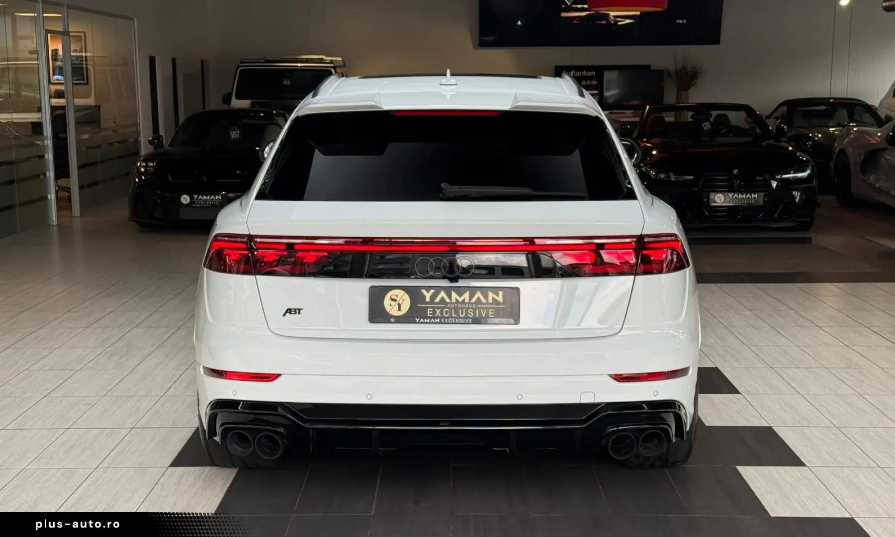 AUDI Q8 în leasing operațional MOOV