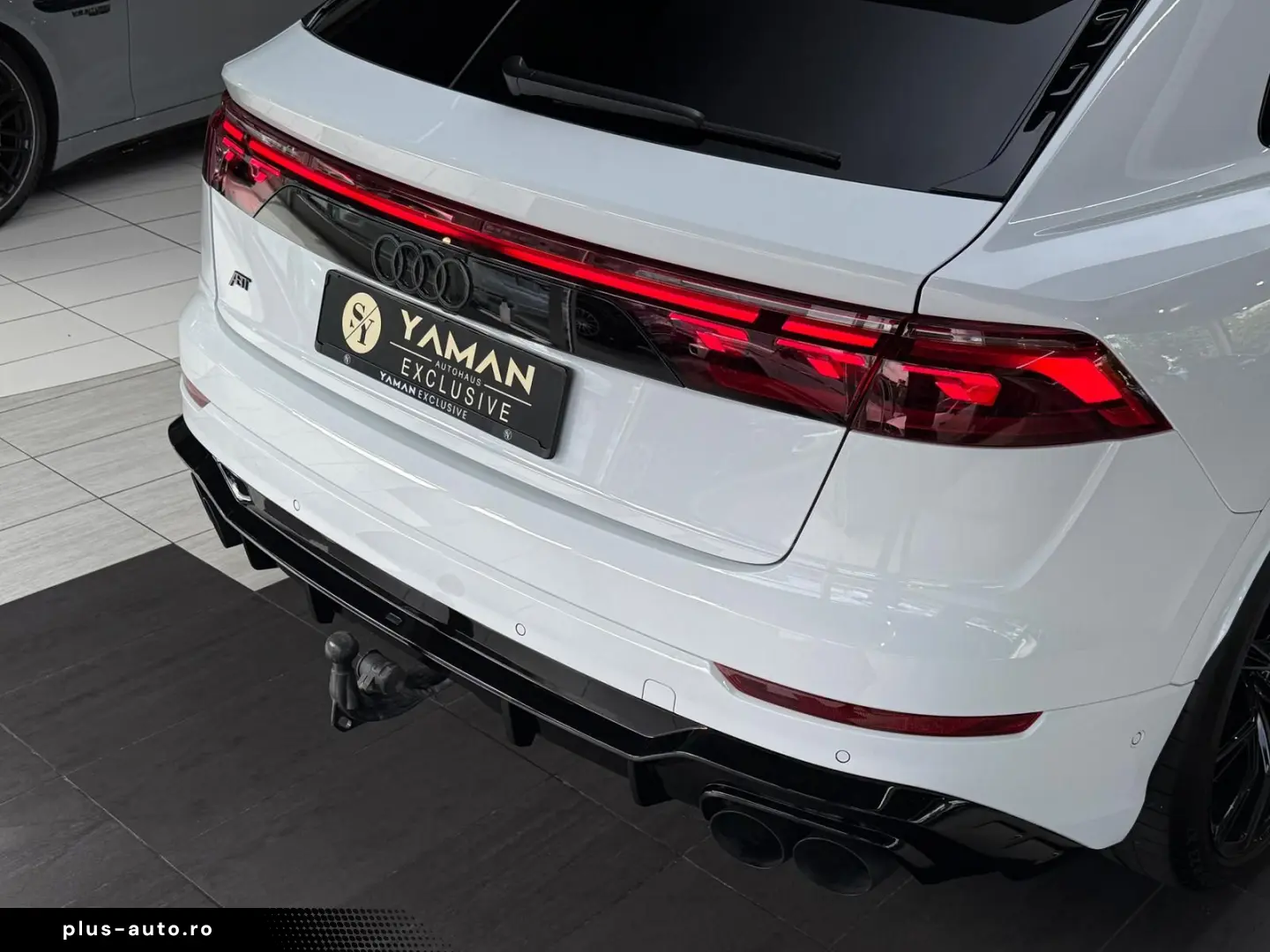 AUDI Q8 în leasing operațional MOOV